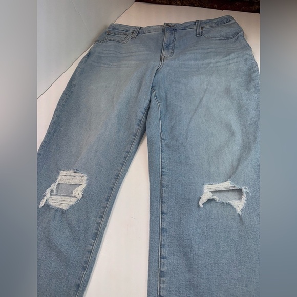 NWT Madewell Curvy Perfect Vintage Straight Jean Danby Wash: Knee-Rip Size 33P - Picture 8 of 17